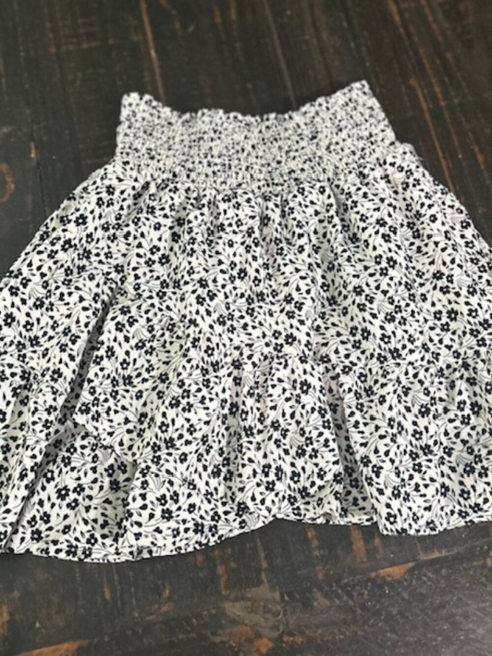 Altar'd State cream with black flowers lined skirt - size medium - like new